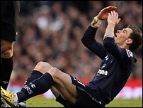 ����� ����